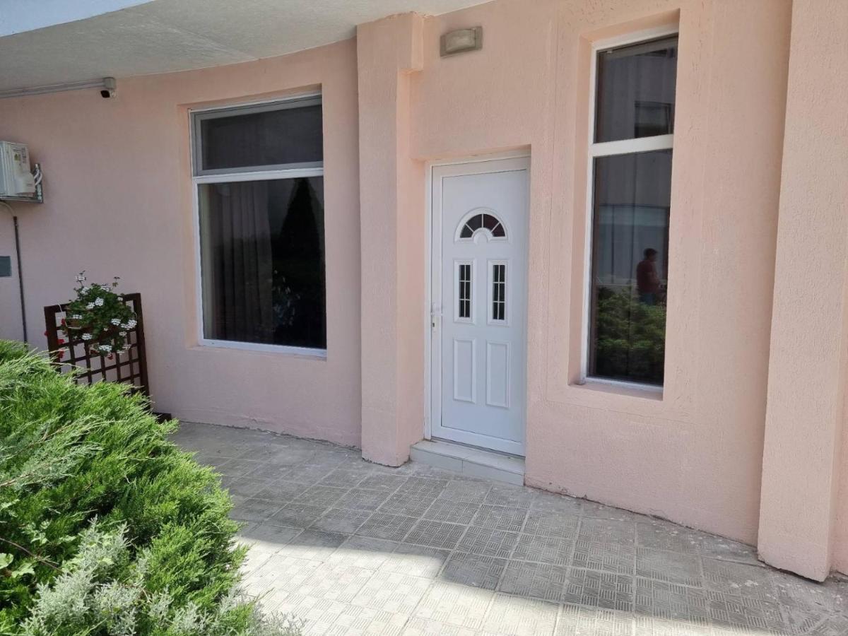 Бутикови Студиа Брита Kranevo Εξωτερικό φωτογραφία